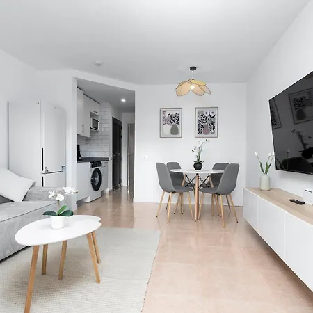 Home2book With Pool Near Beaches In Appartamento